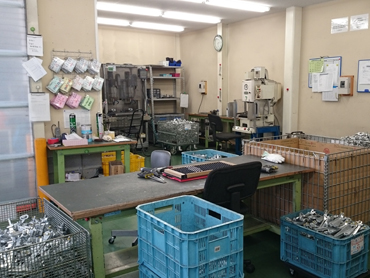 銅線用引留クランプ 組立設備(本社)2